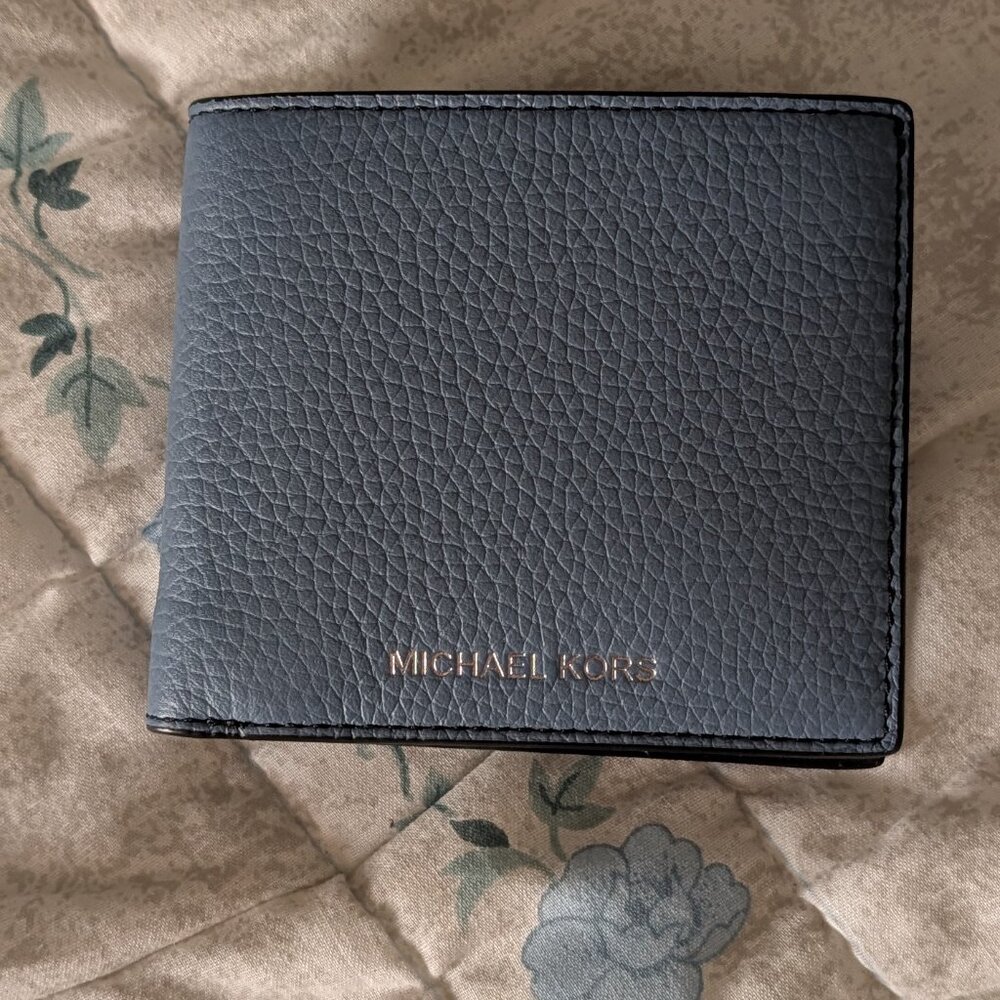 Michael Kors Billfold